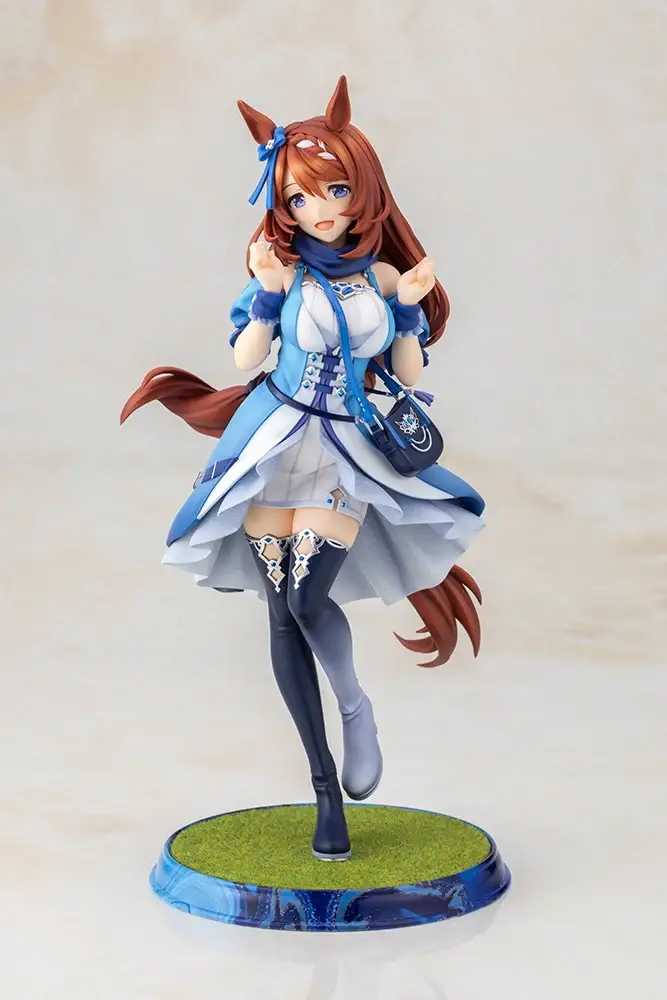 Figurine Super Creek de Uma Musume Pretty Derby par Kotobukiya, scale 1/7 en PVC peint, hauteur 276 mm